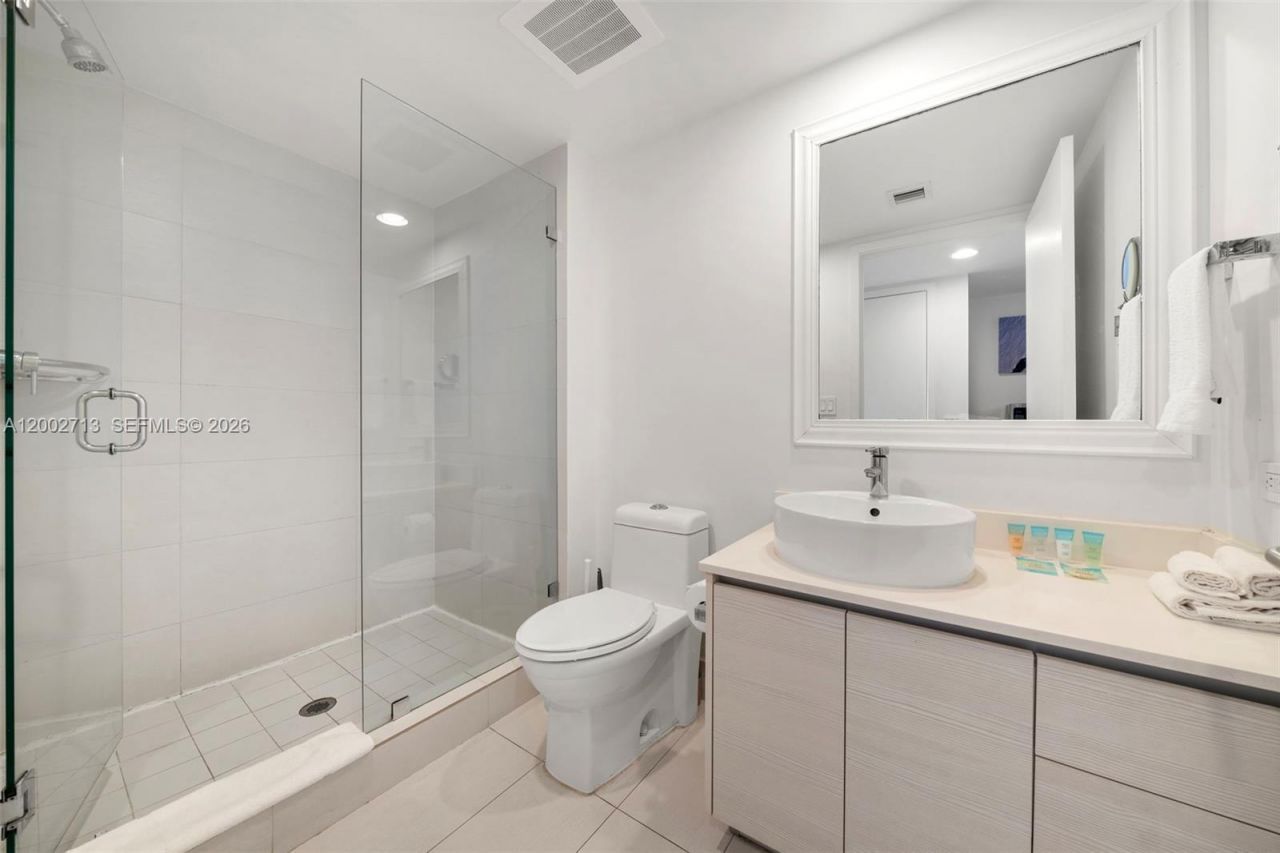 2602 E Hallandale Beach Blvd , Unit R1104, Hallandale Beach, FL 33009 Photo