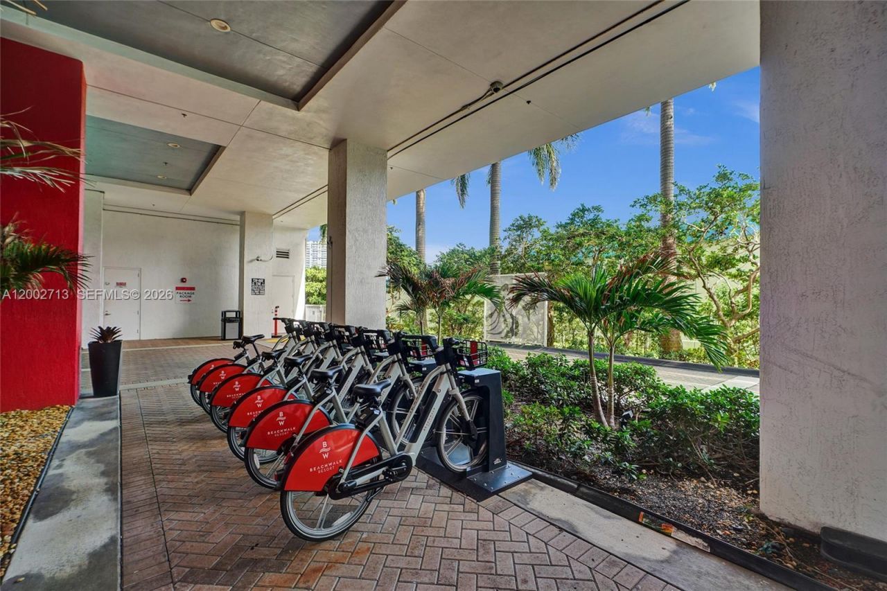 2602 E Hallandale Beach Blvd , Unit R1104, Hallandale Beach, FL 33009 Photo