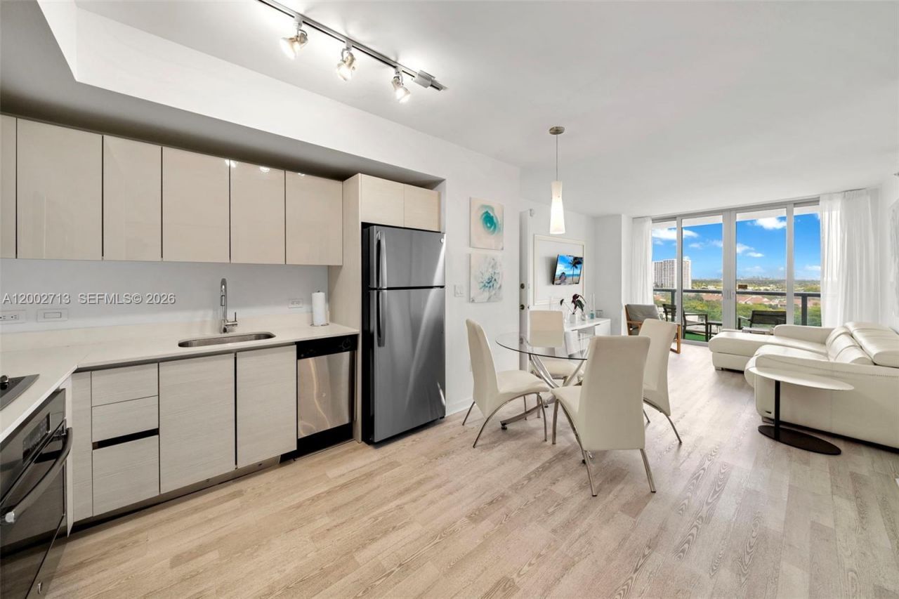 2602 E Hallandale Beach Blvd , Unit R1104, Hallandale Beach, FL 33009 Photo