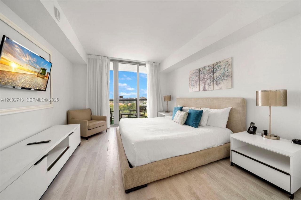 2602 E Hallandale Beach Blvd , Unit R1104, Hallandale Beach, FL 33009 Photo