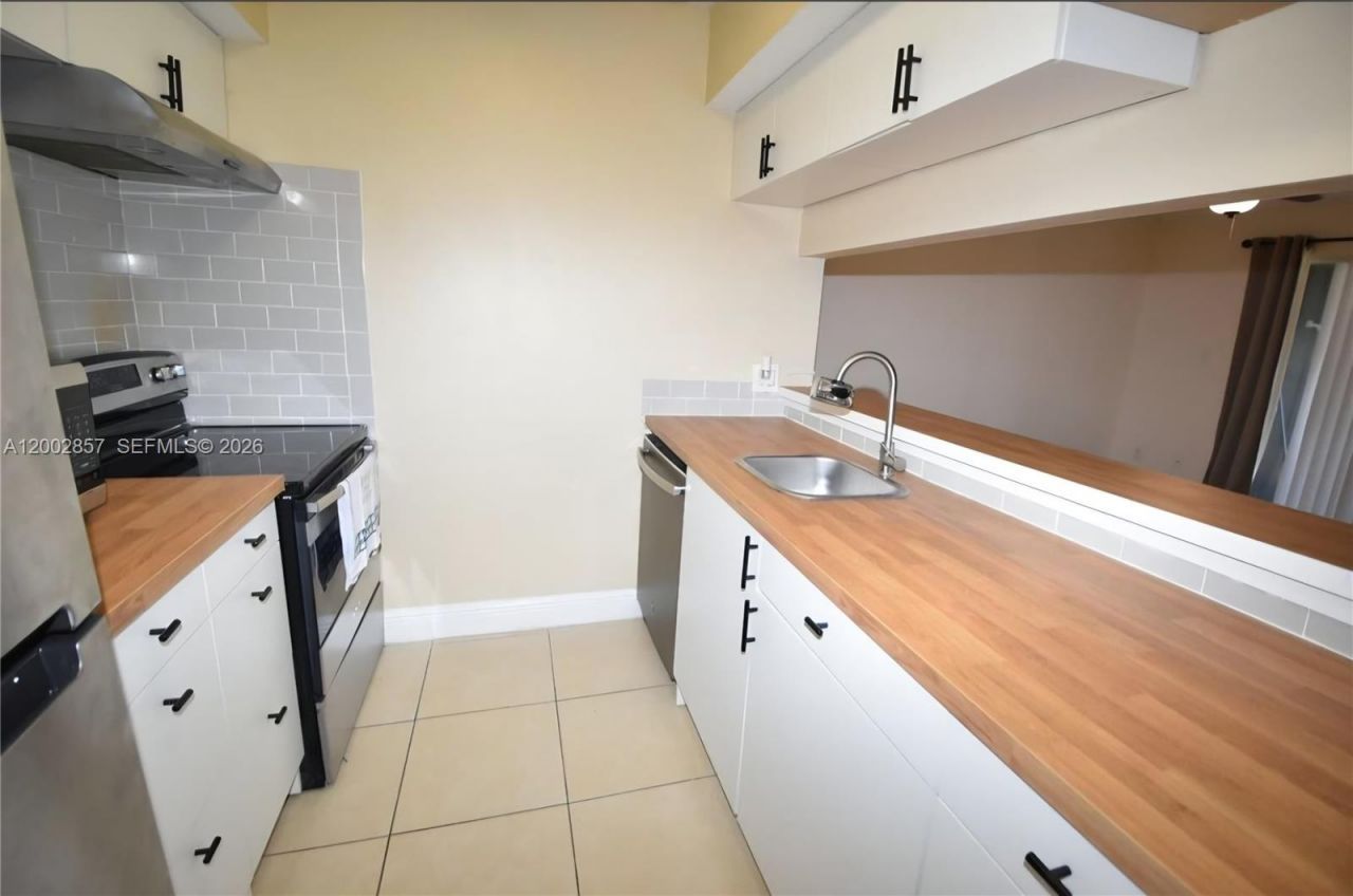 5780 Rock Island Rd, Unit 351, Tamarac, FL 33319 Photo