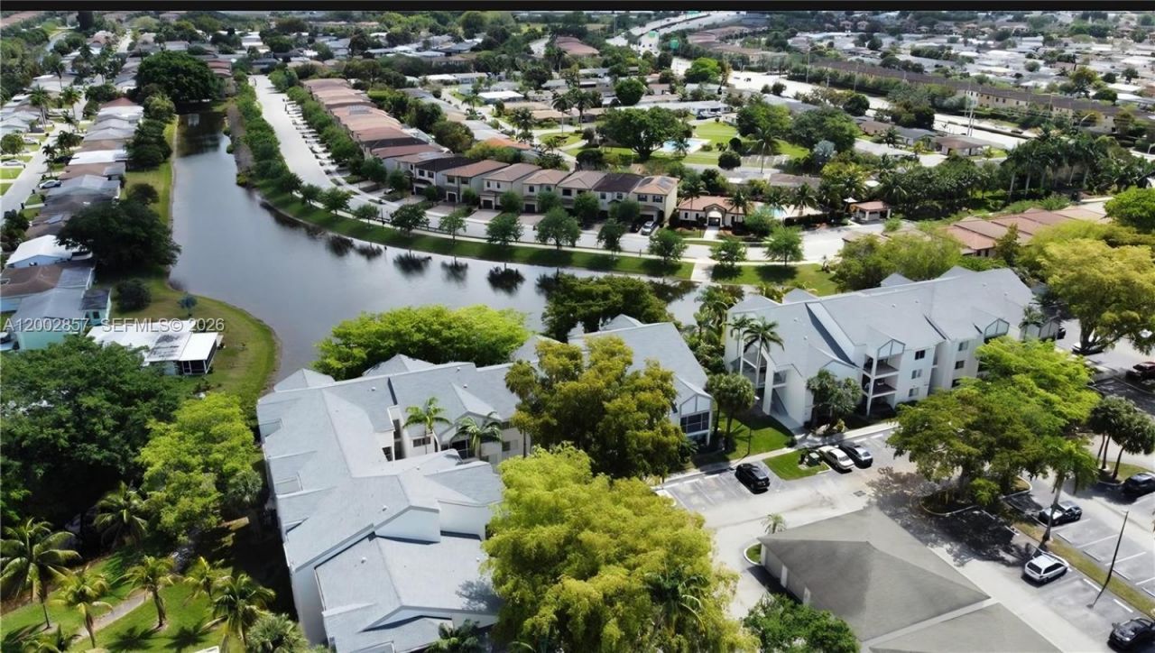 5780 Rock Island Rd, Unit 351, Tamarac, FL 33319 Photo