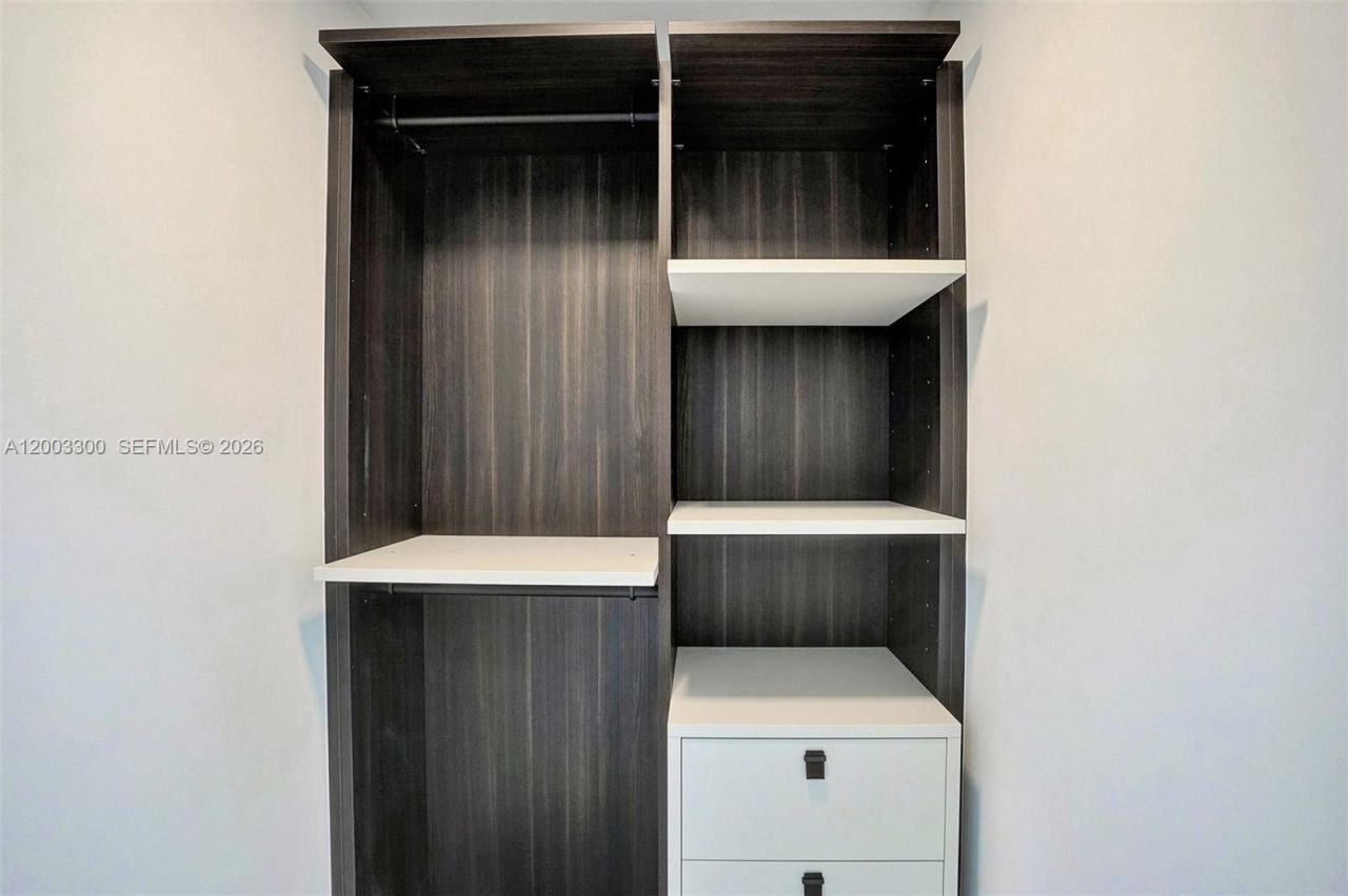 301 Altara Ave, Unit 821, Coral Gables, FL 33146 Photo