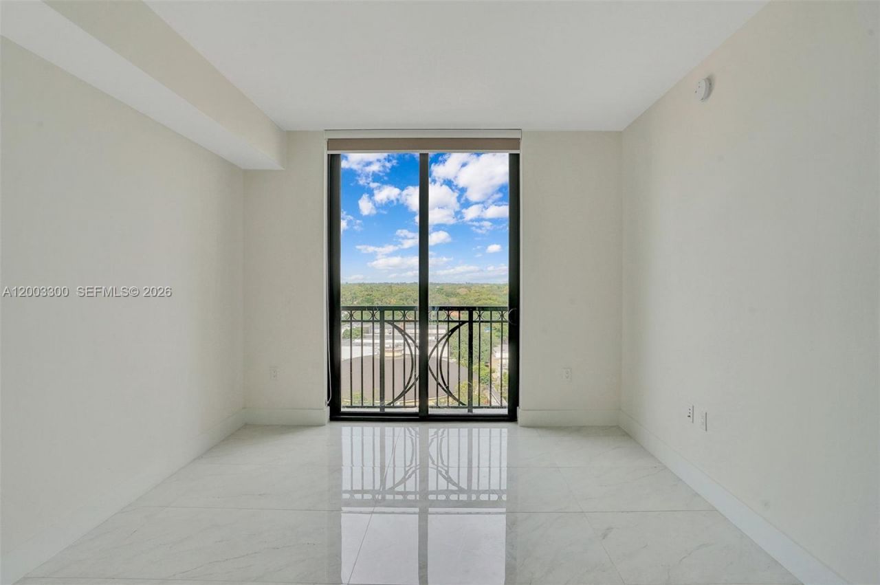 301 Altara Ave, Unit 821, Coral Gables, FL 33146 Photo