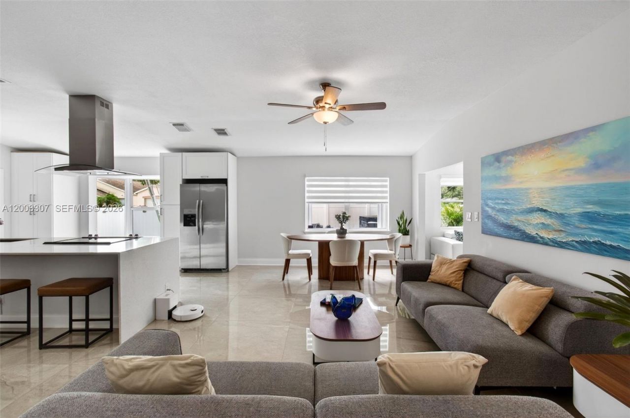 31 E Bentwater Cir, Boynton Beach, FL 33426 Photo