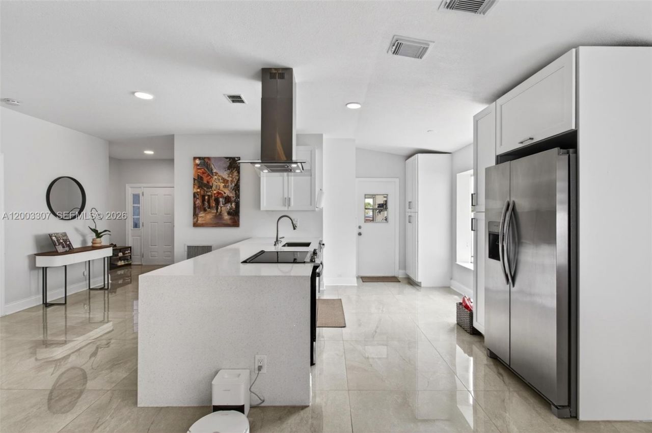 31 E Bentwater Cir, Boynton Beach, FL 33426 Photo