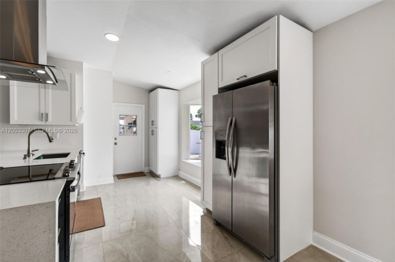 31 E Bentwater Cir, Boynton Beach, FL 33426 Photo