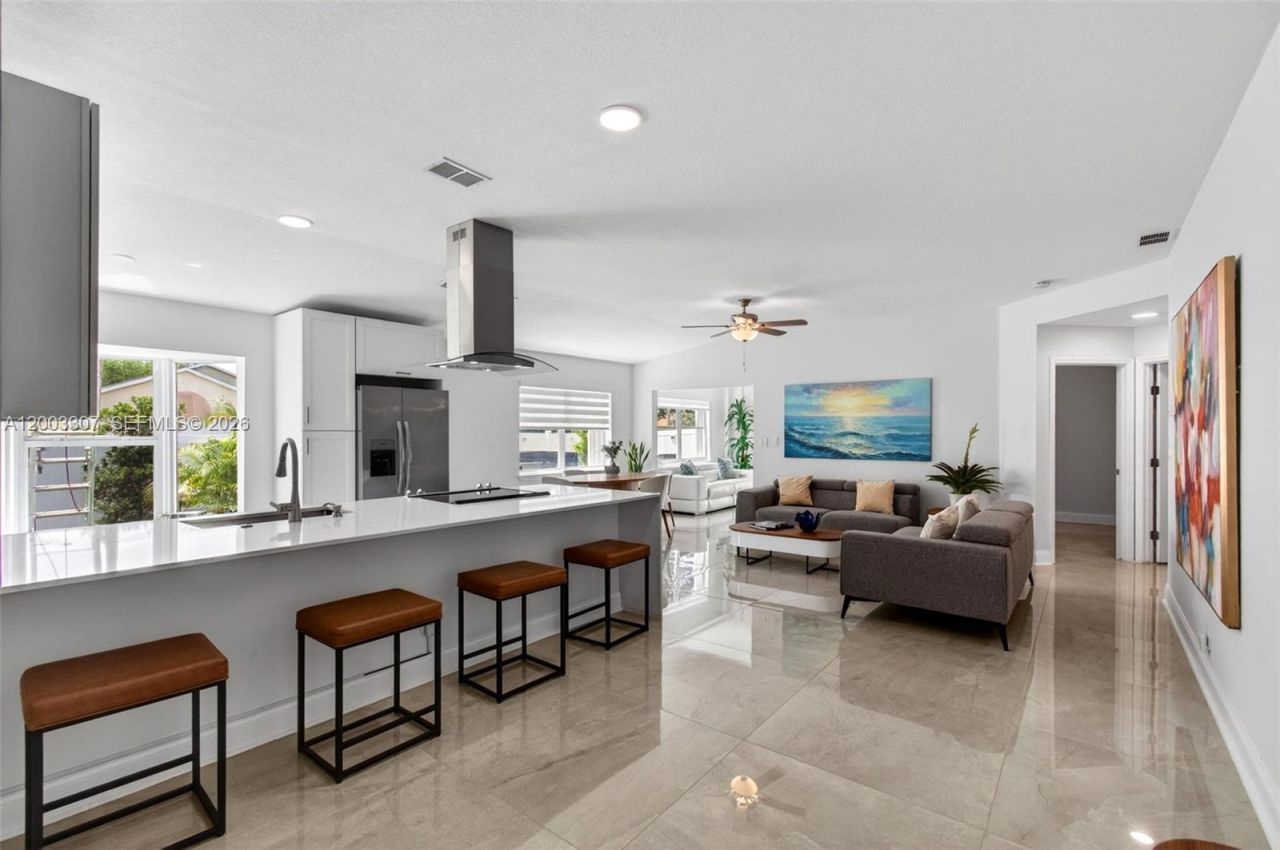 31 E Bentwater Cir, Boynton Beach, FL 33426 Photo