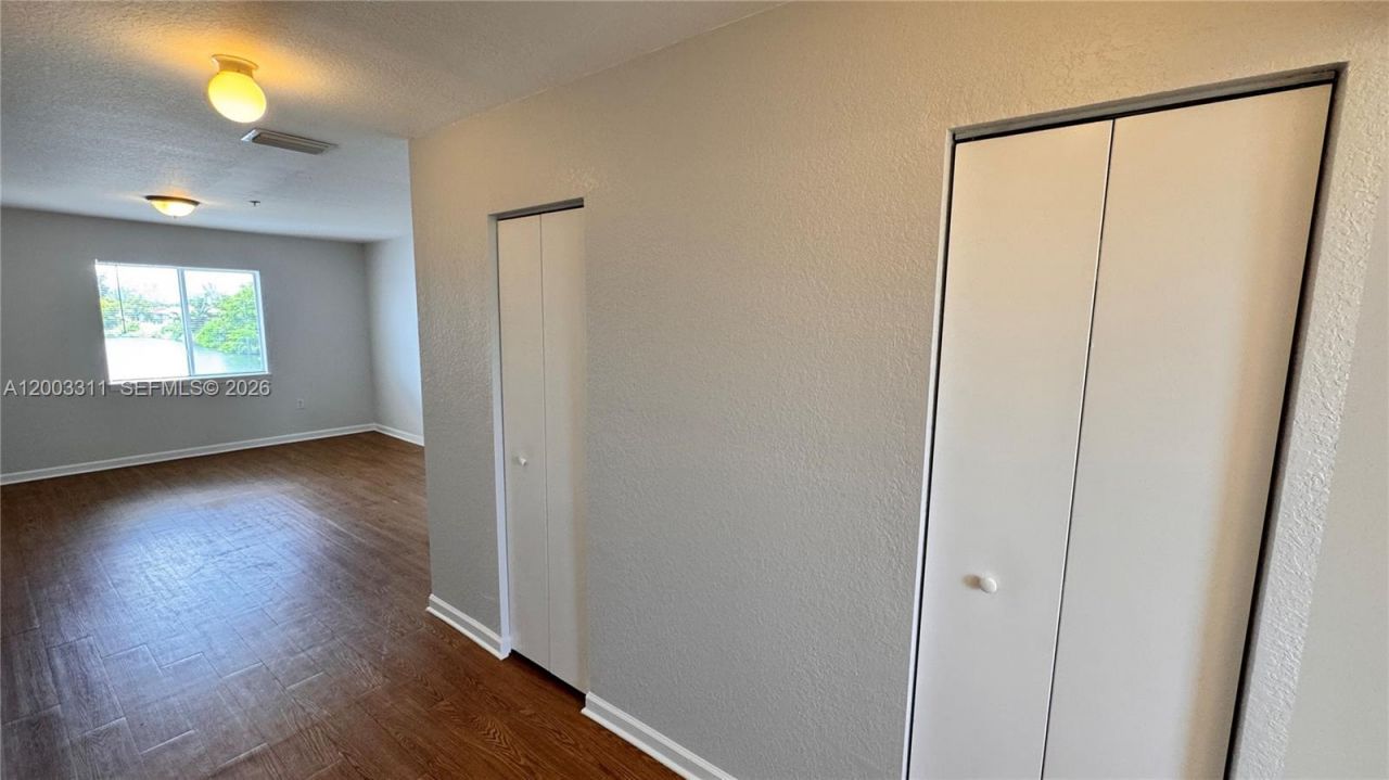 14226 NW 17th Ave , Unit 14226, Opa Locka, FL 33054 Photo