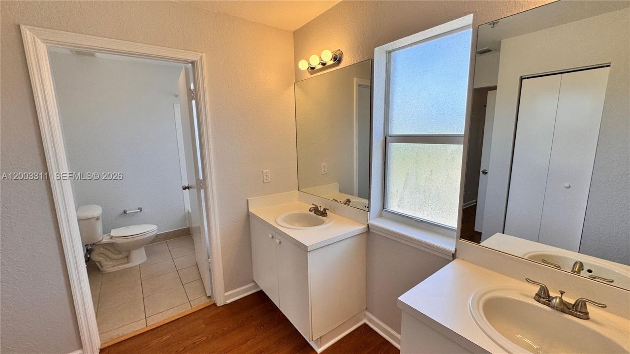 14226 NW 17th Ave , Unit 14226, Opa Locka, FL 33054 Photo