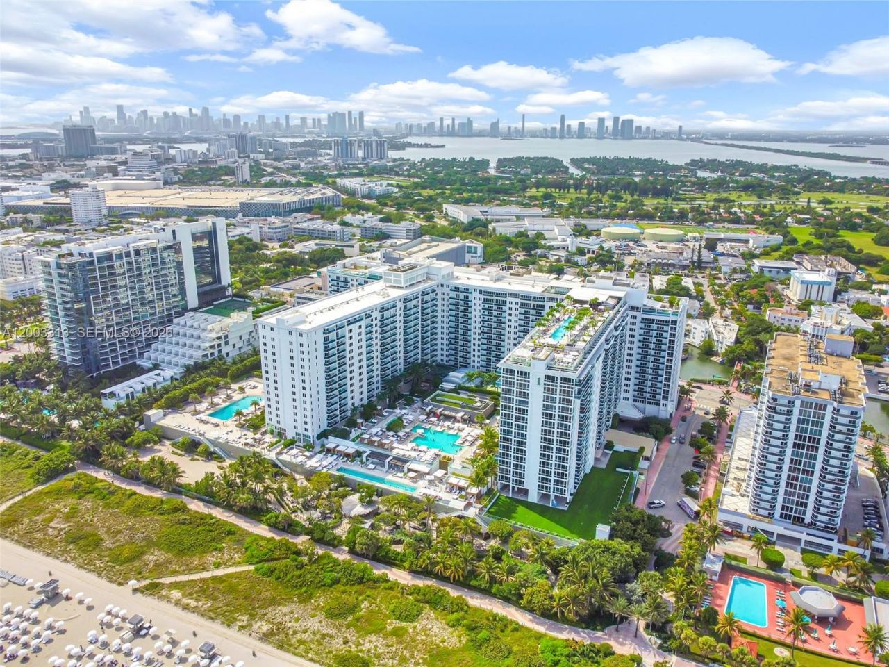 2301 Collins Ave , Unit 421, Miami Beach, FL 33139 Photo