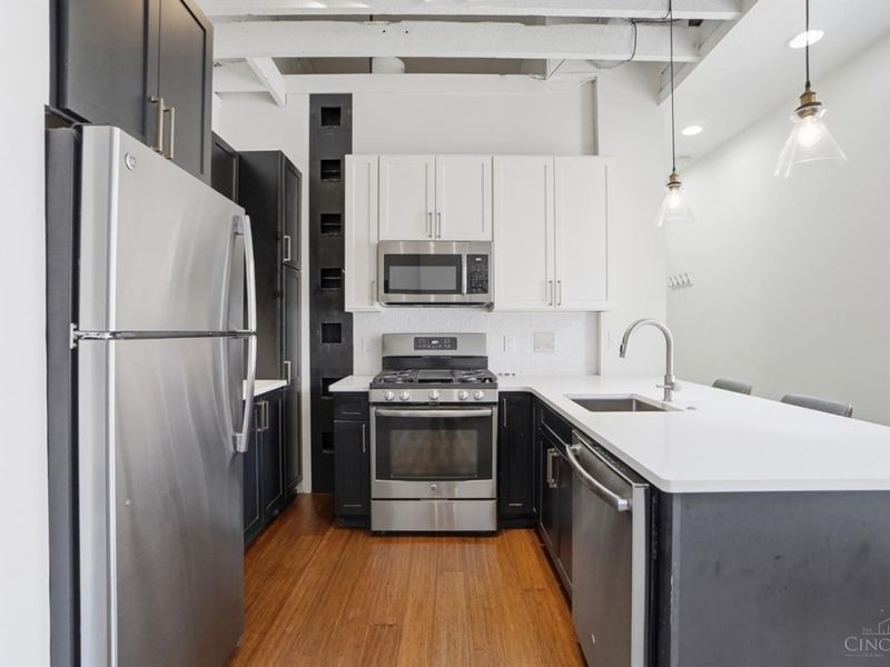 433 Clark Street, Unit B, Cincinnati, OH 45203 Photo 10