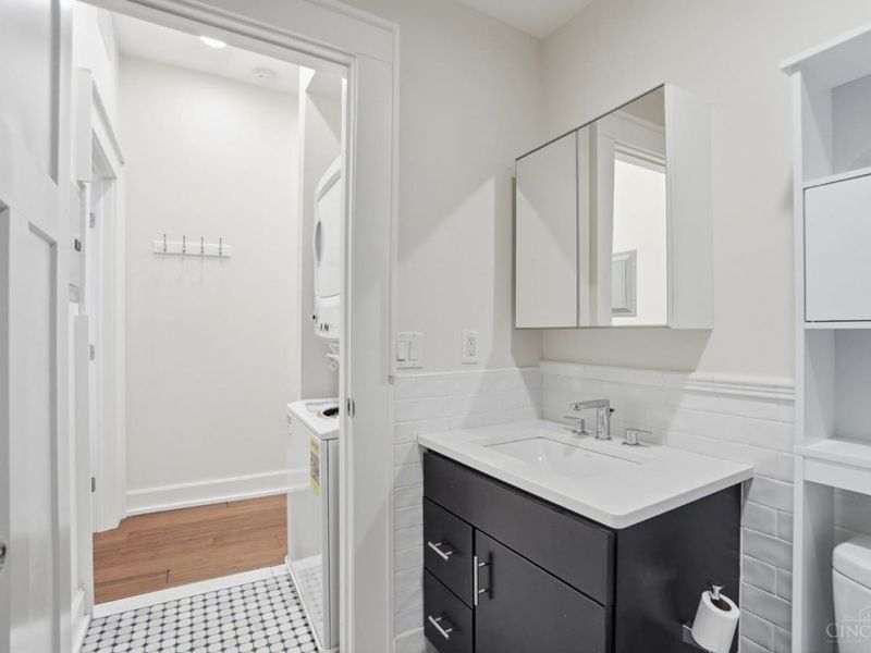 433 Clark Street, Unit B, Cincinnati, OH 45203 Photo 17