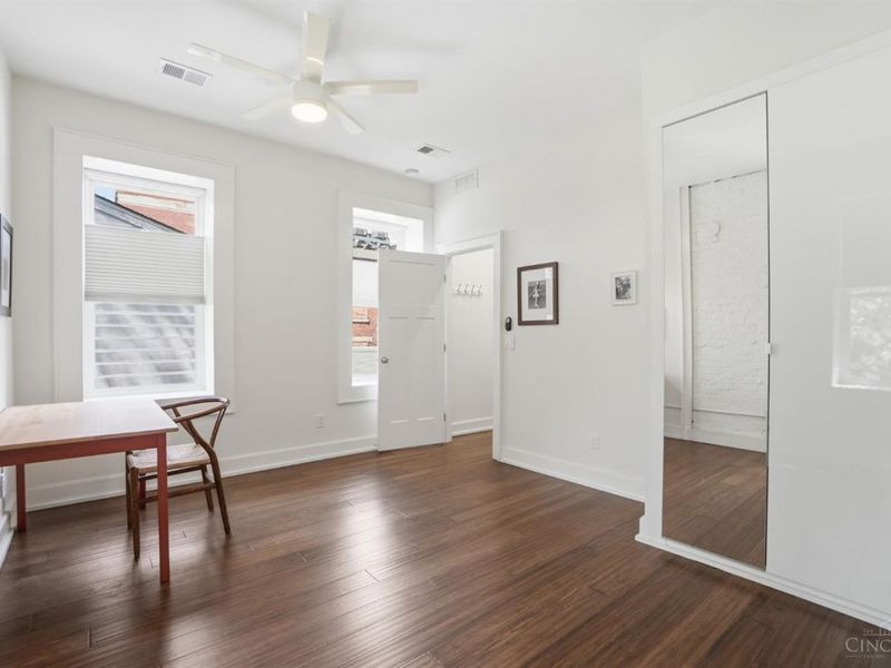 433 Clark Street, Unit B, Cincinnati, OH 45203 Photo 20