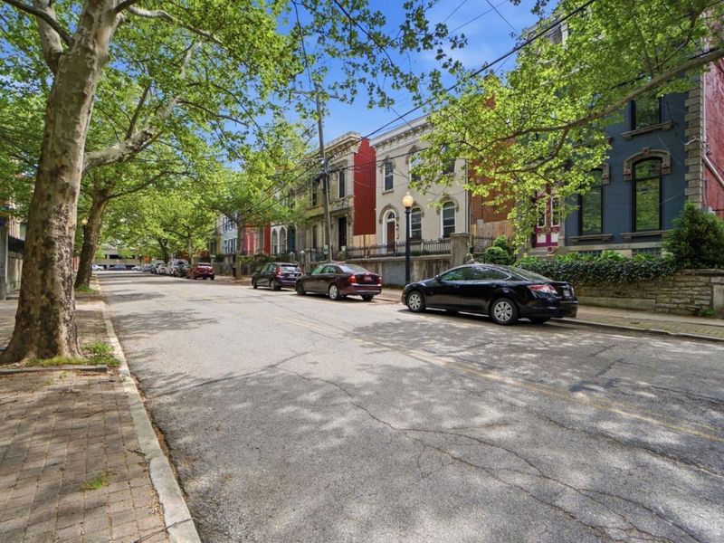 433 Clark Street, Unit B, Cincinnati, OH 45203 Photo 26