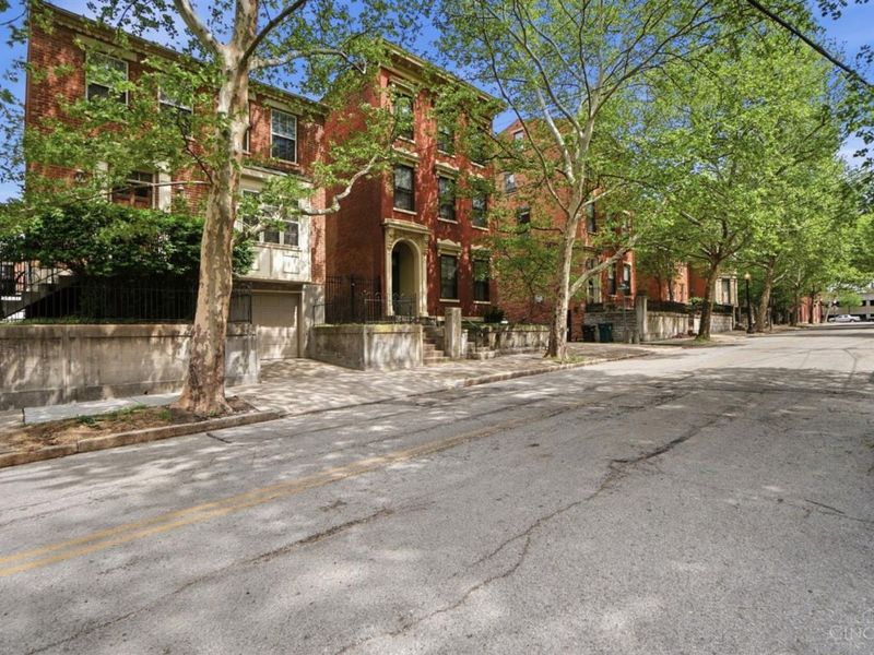 433 Clark Street, Unit B, Cincinnati, OH 45203 Photo 27