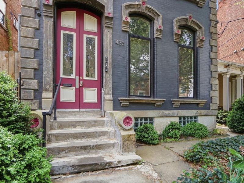 433 Clark Street, Unit B, Cincinnati, OH 45203 Photo 3