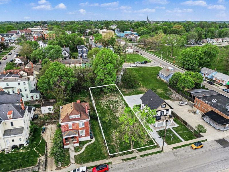 815 Hawthorne Avenue, Cincinnati, OH 45205 Photo 22