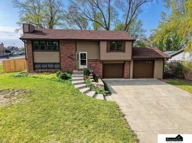 14411 Castlewood Street , Waverly, NE 68462