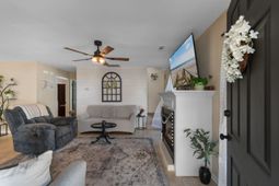 704 43rd Ave. S  photo 4