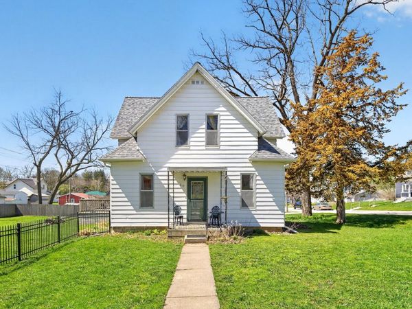 517 Pleasant Street NE, Preston, MN 55965