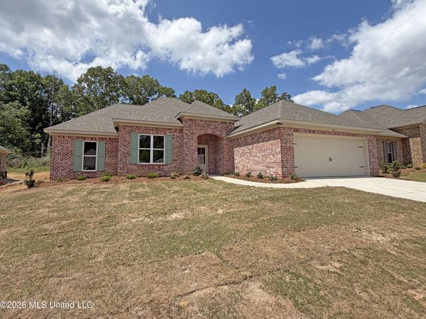 214 Anderson Oaks Drive, Pearl, MS 39208