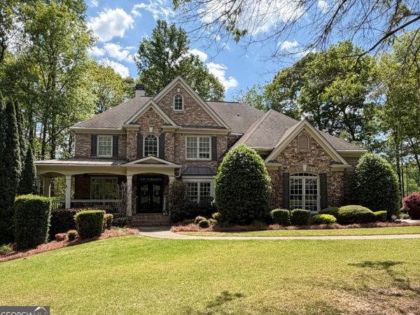 5640 Lake Oak Landing, Cumming, GA 30040