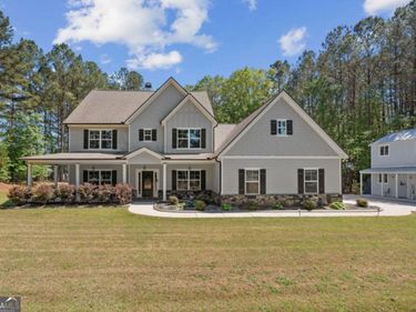 800 Rockhouse Road, Senoia, GA 30276