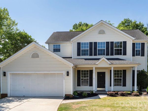 5703 Brandy Ridge Lane , Charlotte, NC 28269