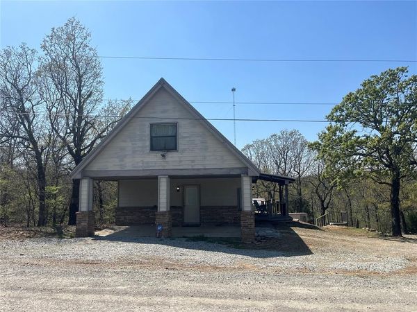 216 N Bk 1600 Road, Stigler, OK 74462