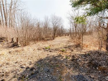 US Route 11 , Calcium, NY 13616