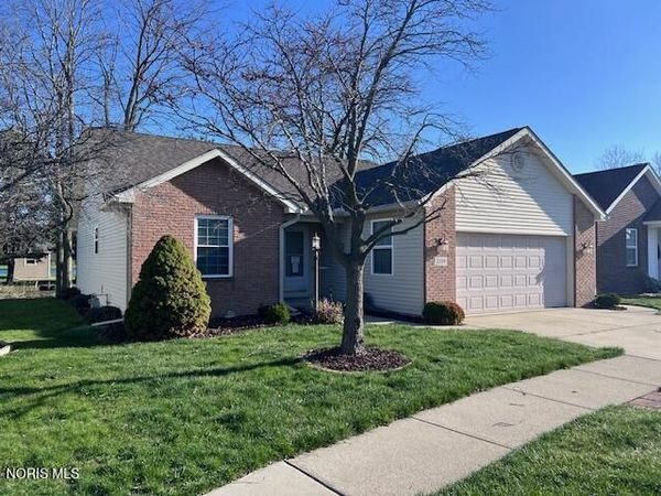2219 Redbud Lane , Delta, OH 43515