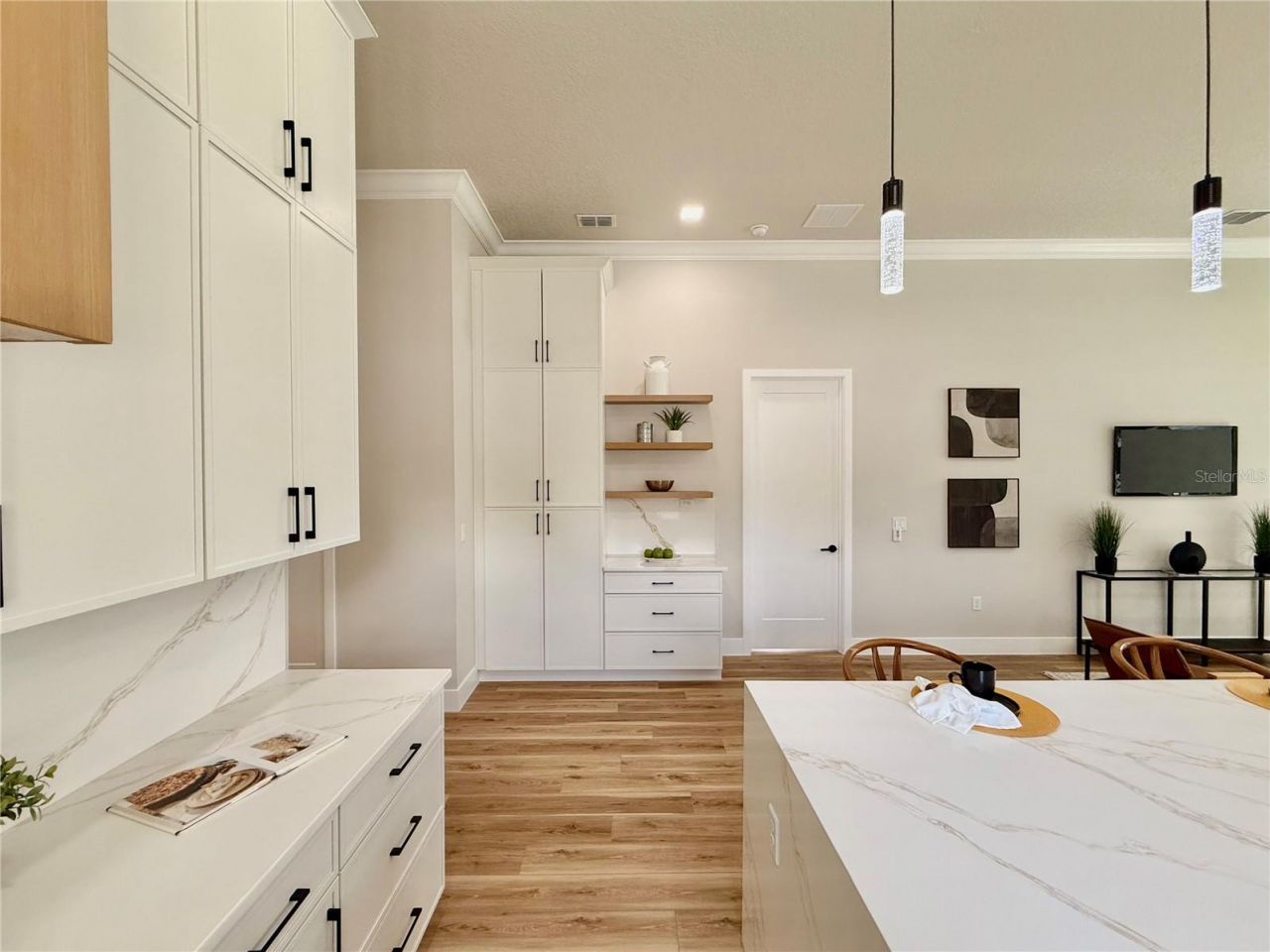 5637 Marinell Drive, Orlando, FL 32809 Photo