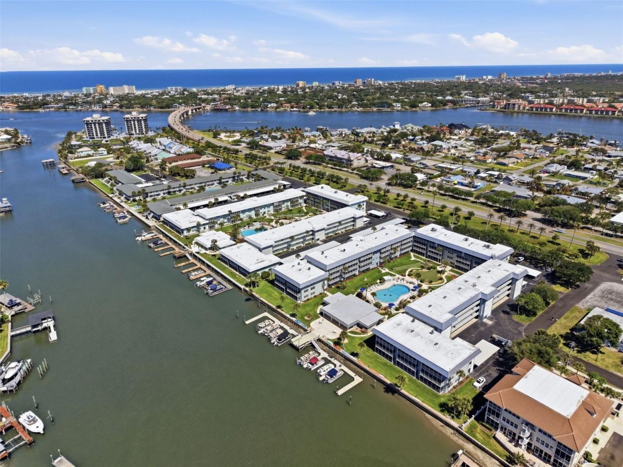 325 N Causeway, Unit D104, New Smyrna Beach, FL 32169 Photo