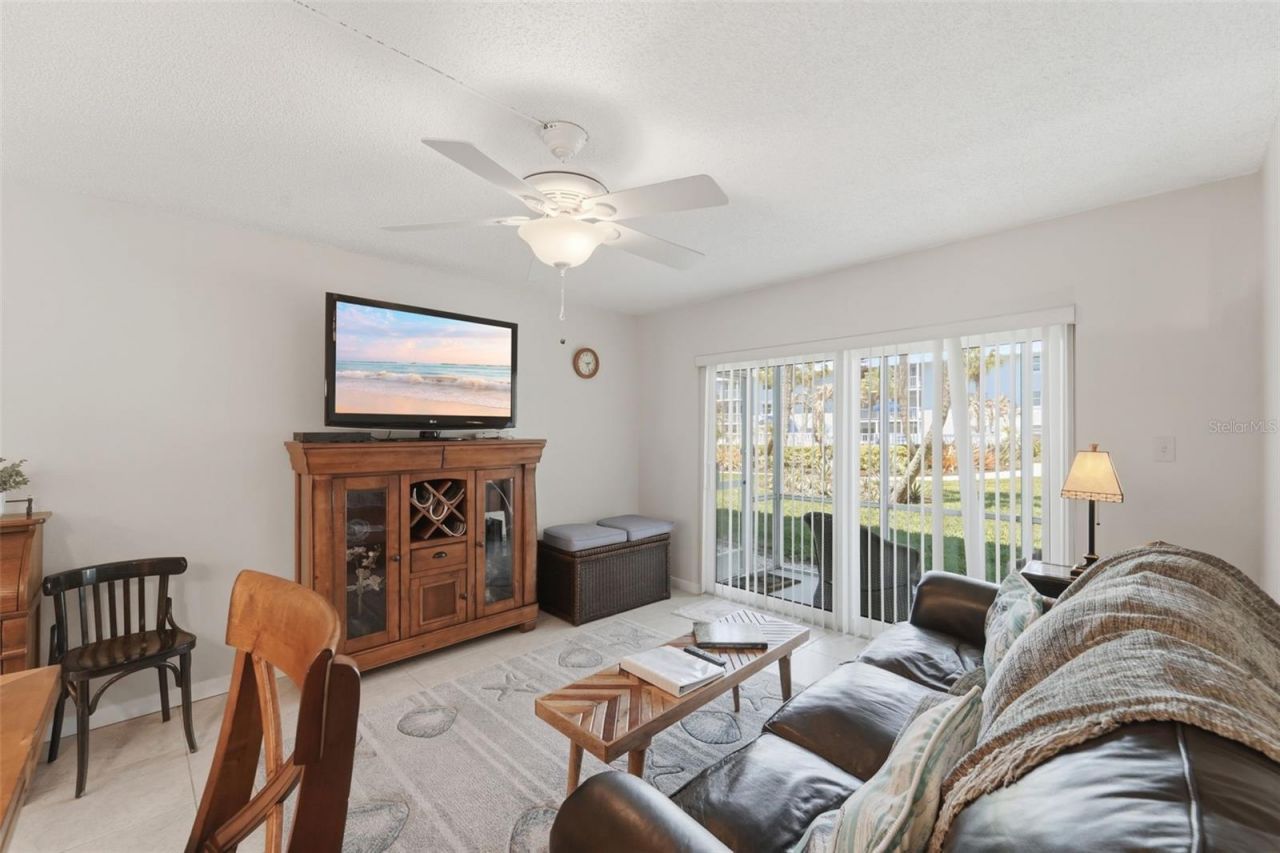 325 N Causeway, Unit D104, New Smyrna Beach, FL 32169 Photo