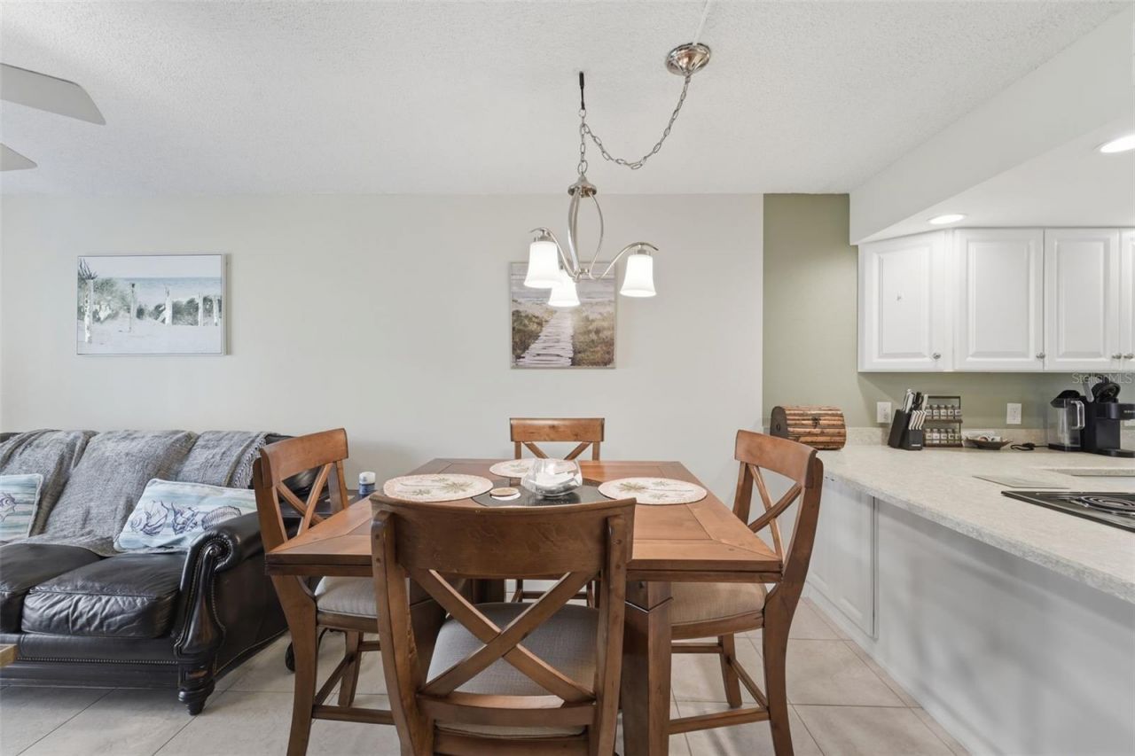 325 N Causeway, Unit D104, New Smyrna Beach, FL 32169 Photo