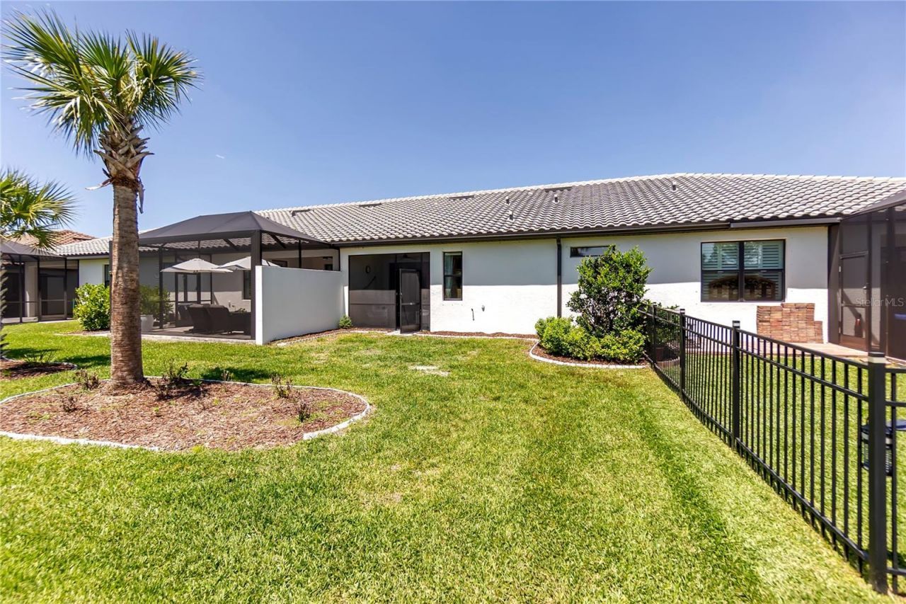 7660 Summerland Cove , Bradenton, FL 34202 Photo