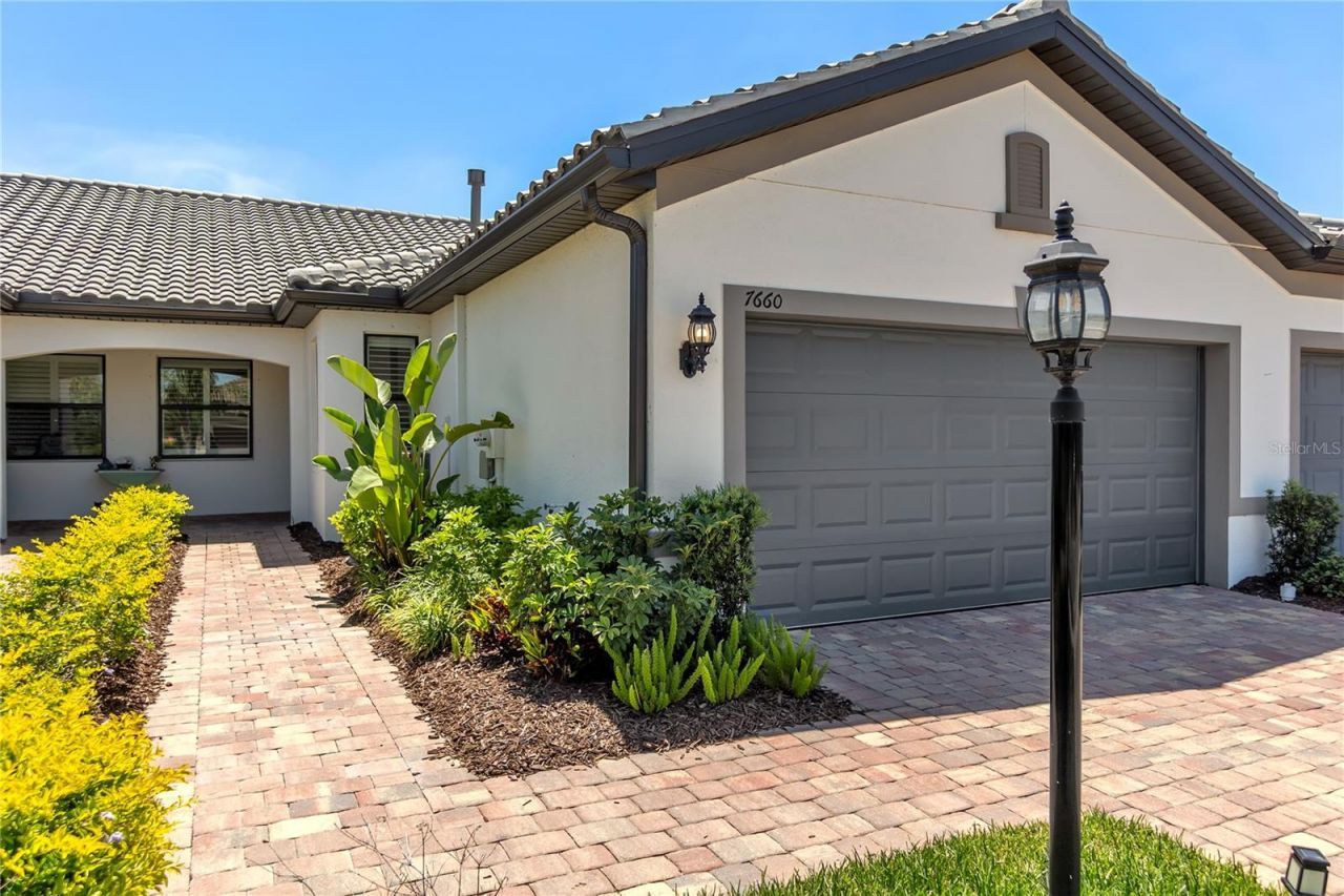 7660 Summerland Cove , Bradenton, FL 34202 Photo