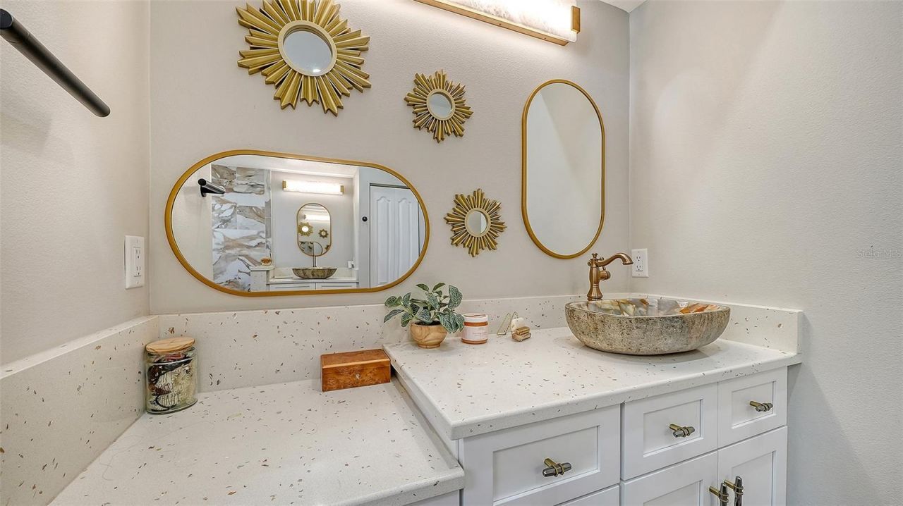 4170 Hearthstone Drive , Sarasota, FL 34238 Photo