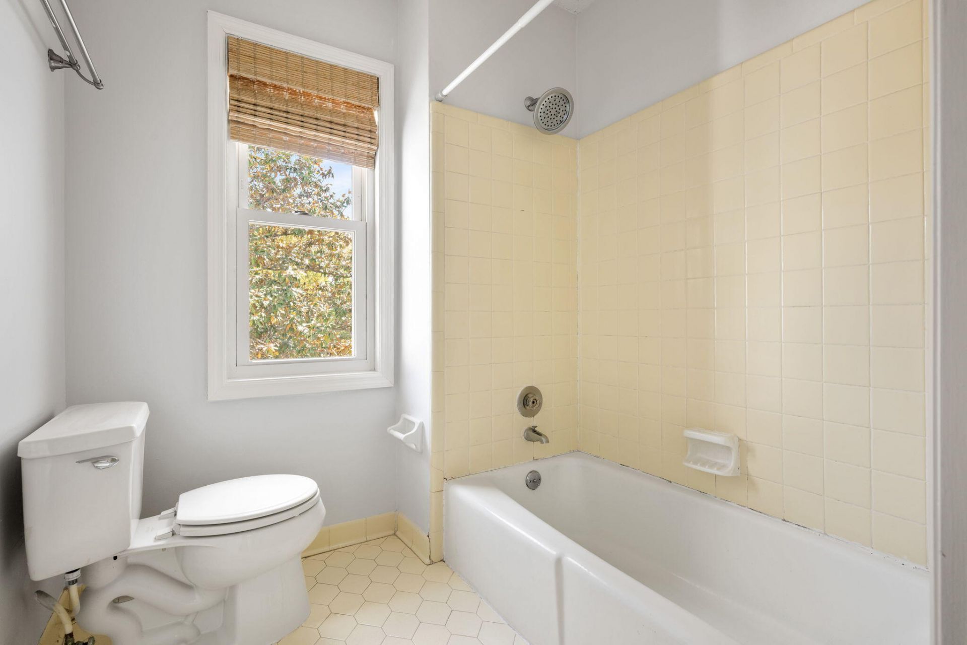 32 Meander Row Photo 20