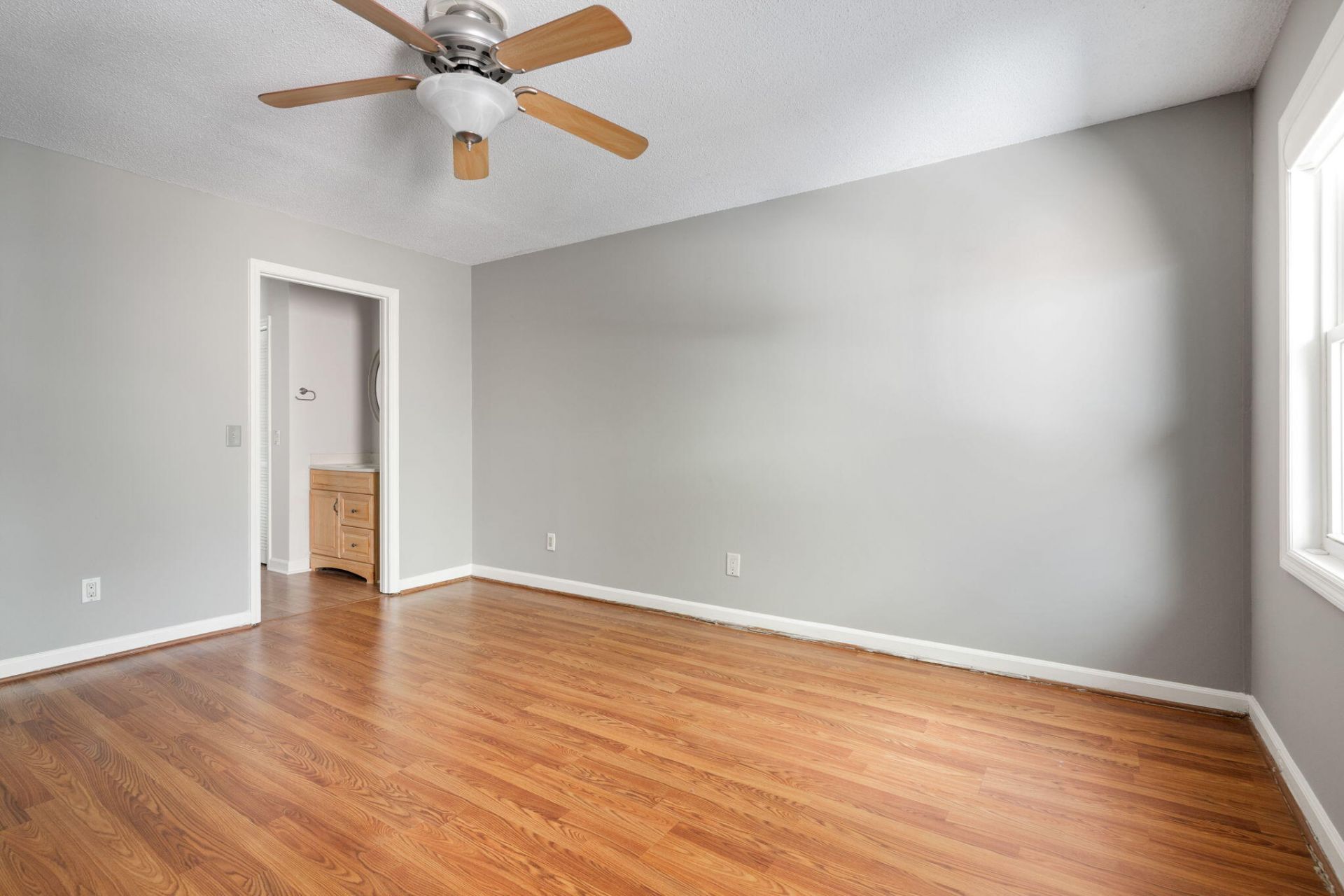 32 Meander Row Photo 22