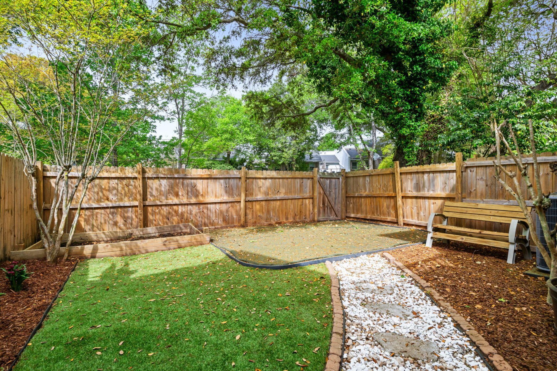 32 Meander Row Photo 28