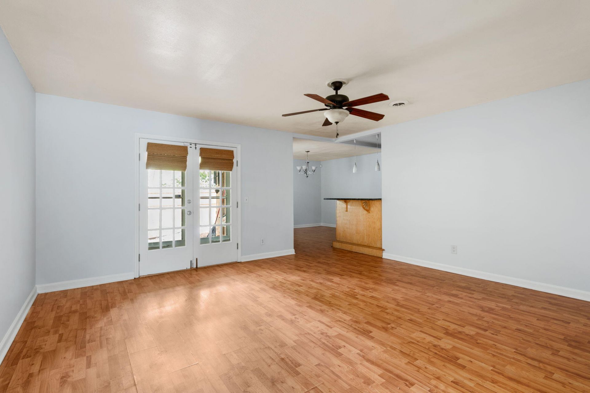 32 Meander Row Photo 4