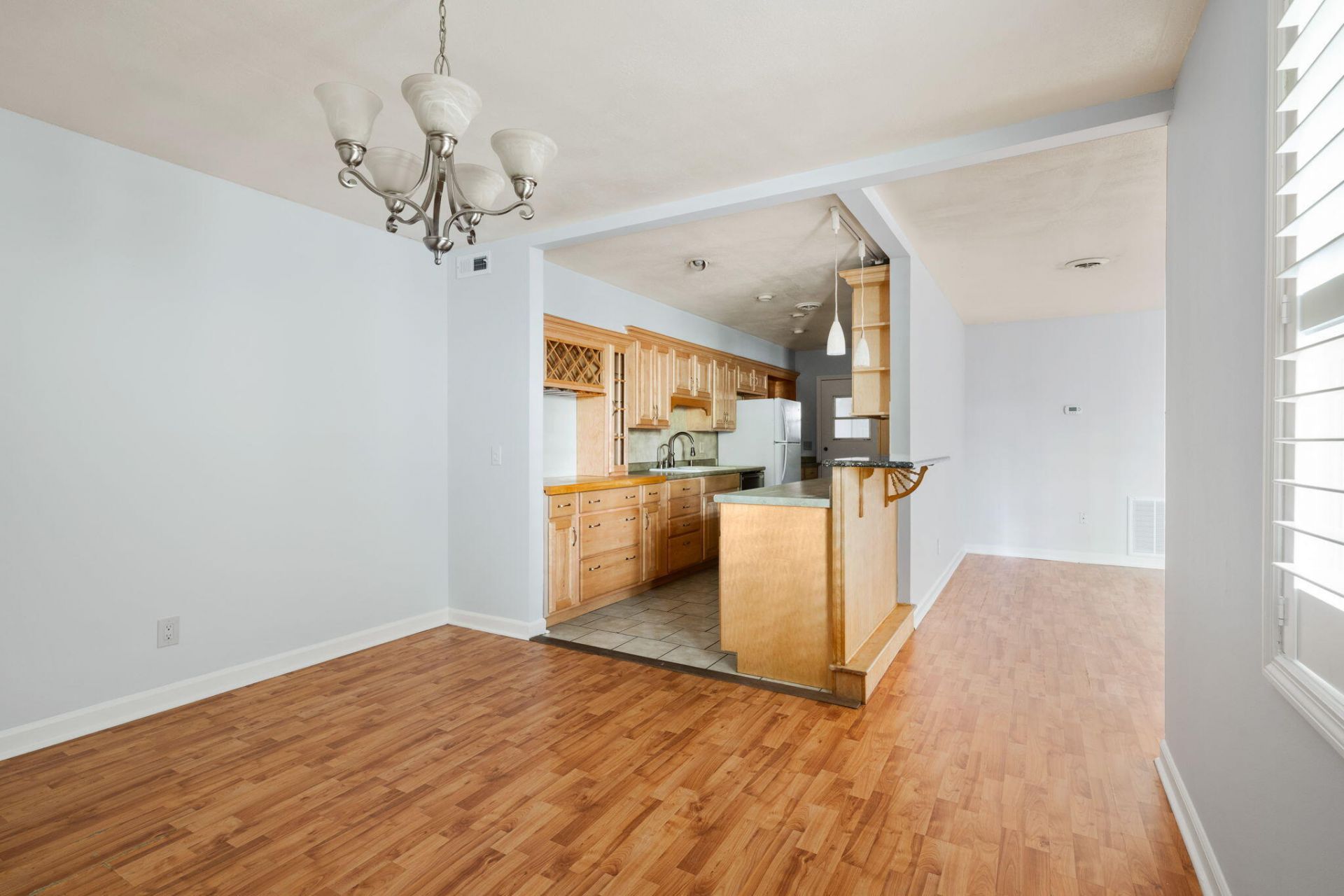 32 Meander Row Photo 8