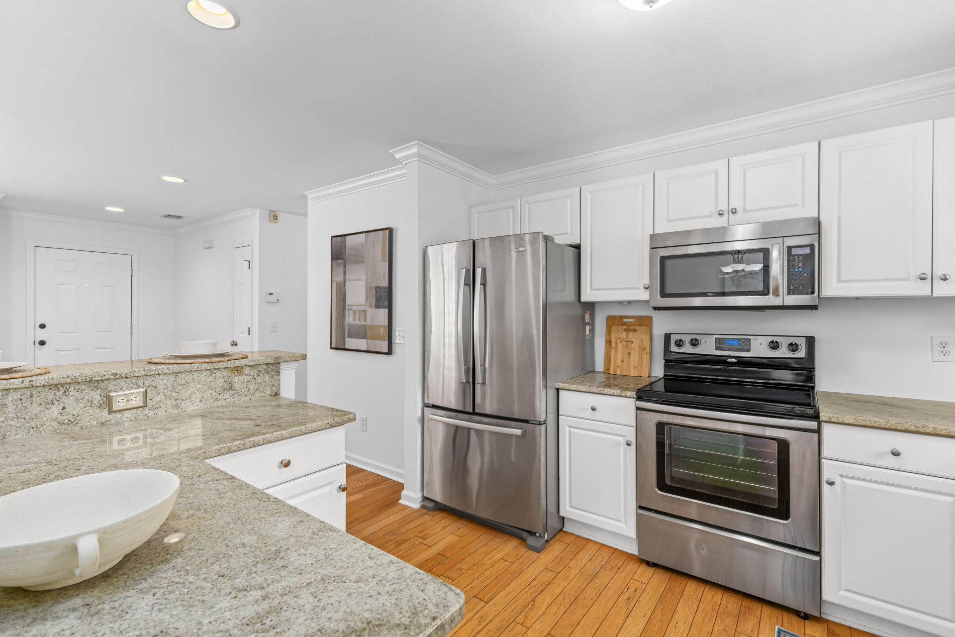 1099 Farmington Road Photo 15