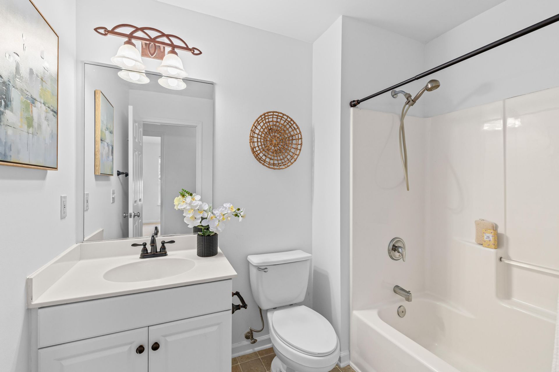 1099 Farmington Road Photo 18