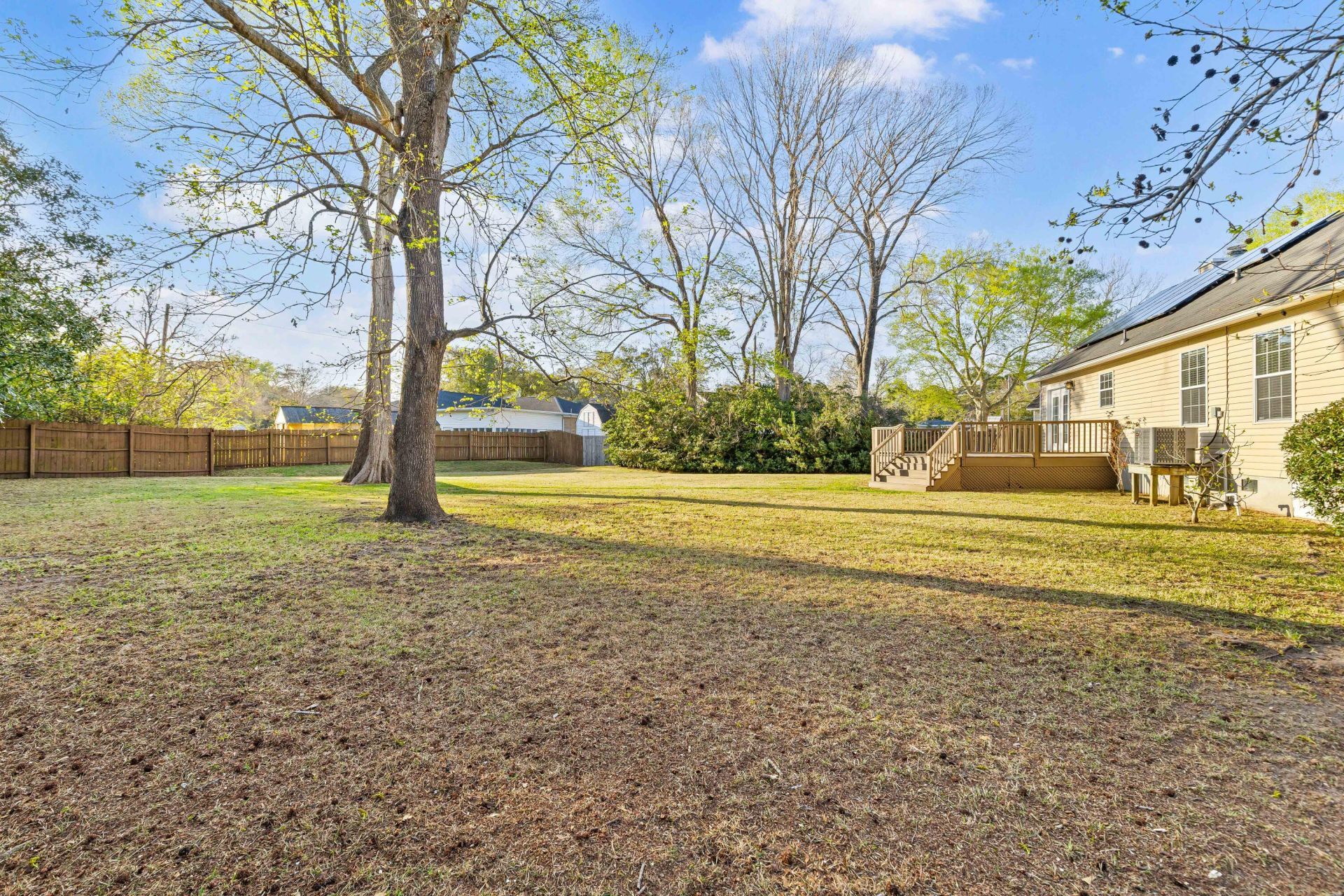 1099 Farmington Road Photo 34