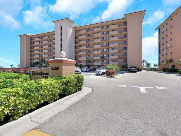 4280 SE 20th PL , Unit 402, CAPE CORAL, FL 33904