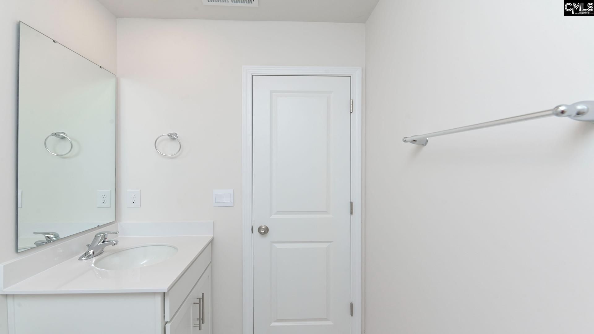 1085 Grand Oaks Drive  Photo 32