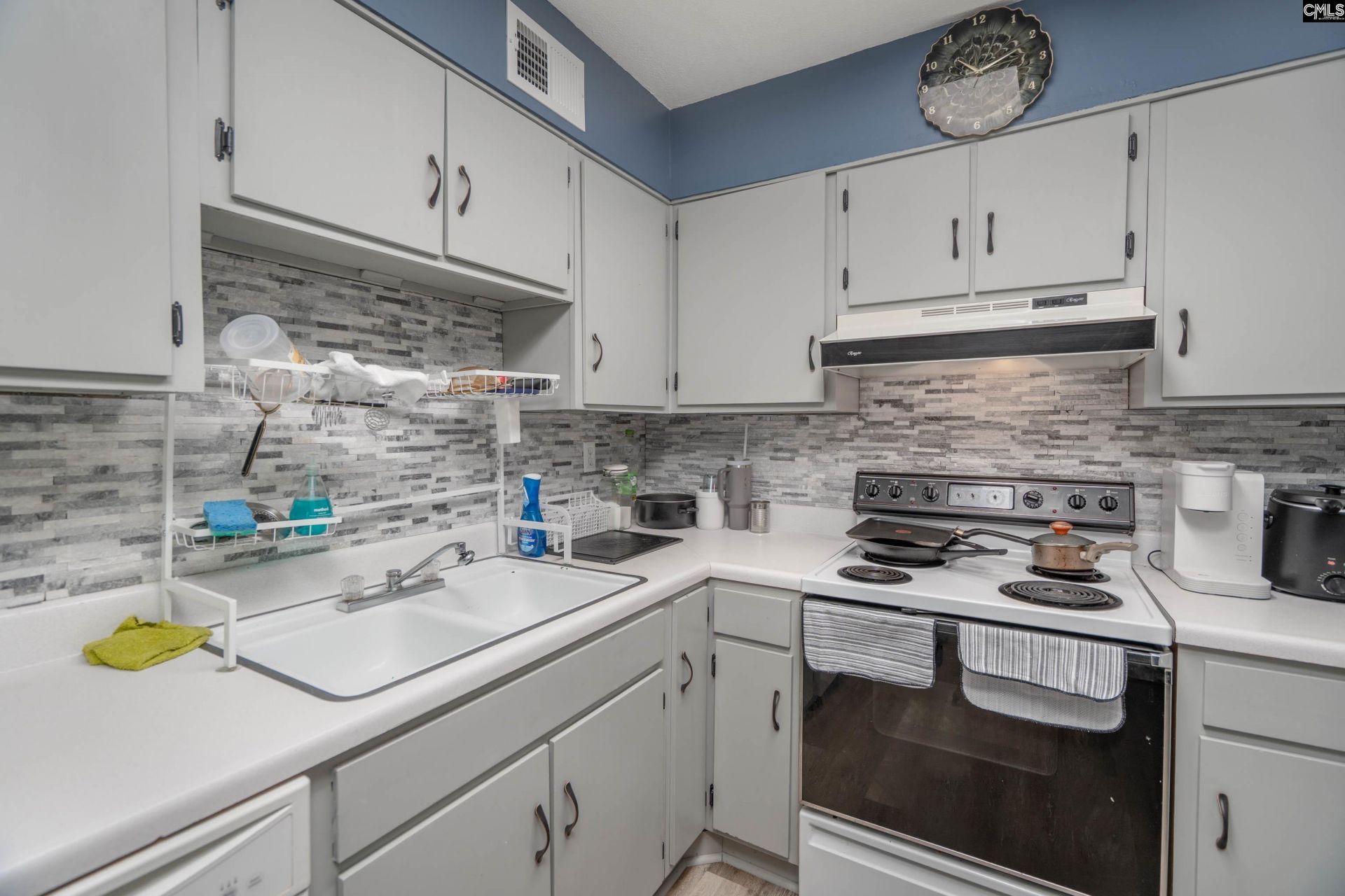 1100 Skyland Drive  Photo 16